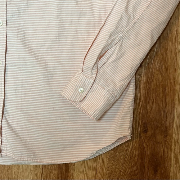 Gap Horizontal Stripe Button Down - Picture 2 of 9